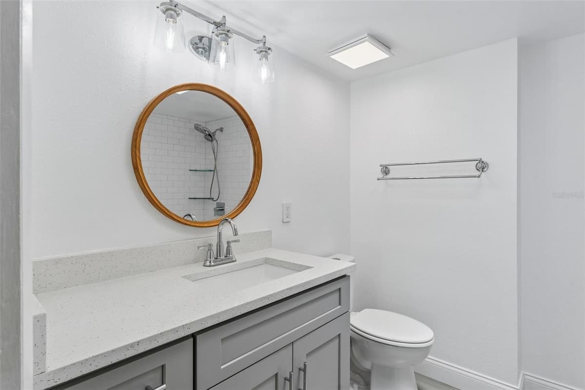 1100 DELANEY AVENUE — photo 31 of 52