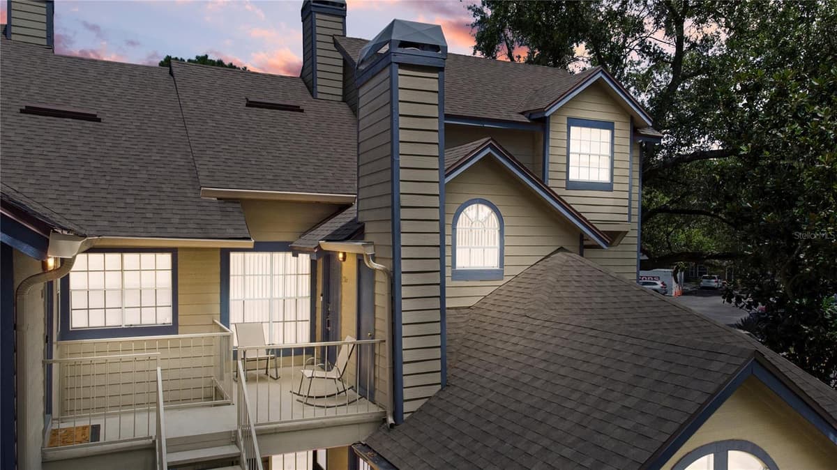 962 NEWCASTLE CIRCLE — photo 1 of 25
