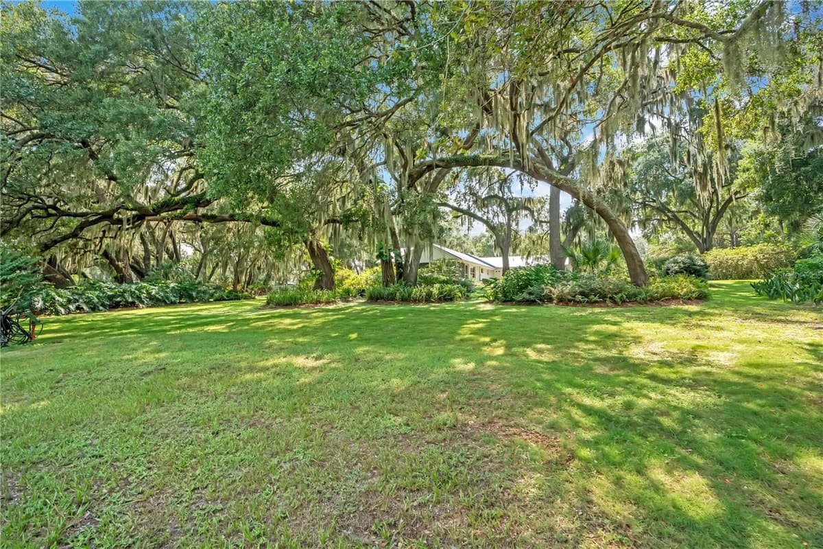 41832 CARRIE LANE — photo 49 of 80