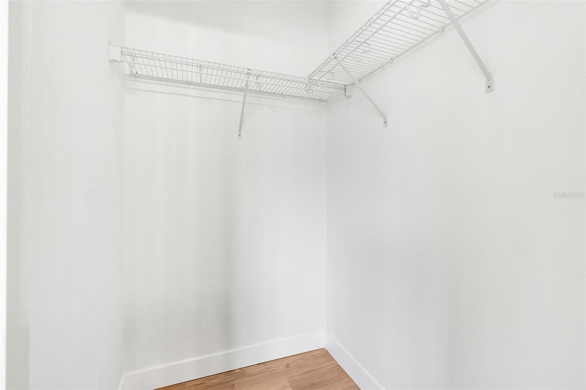 478 SYCAMORE SPRINGS STREET — photo 23 of 42