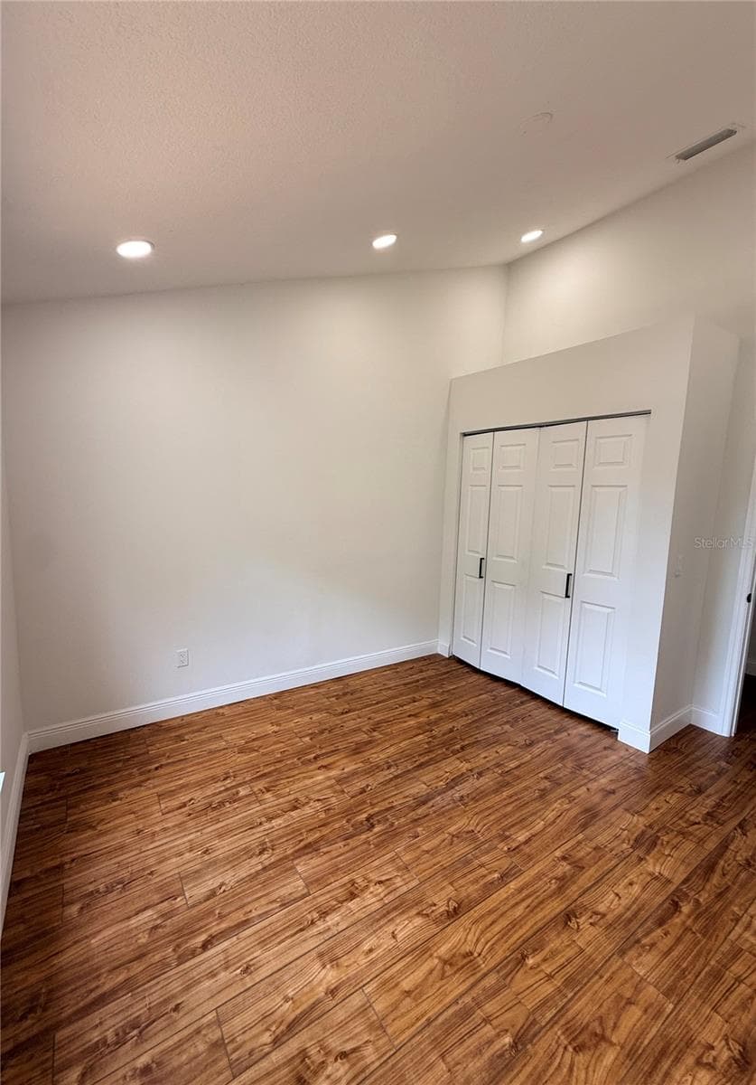 9207 MILL CIRCLE — photo 18 of 24