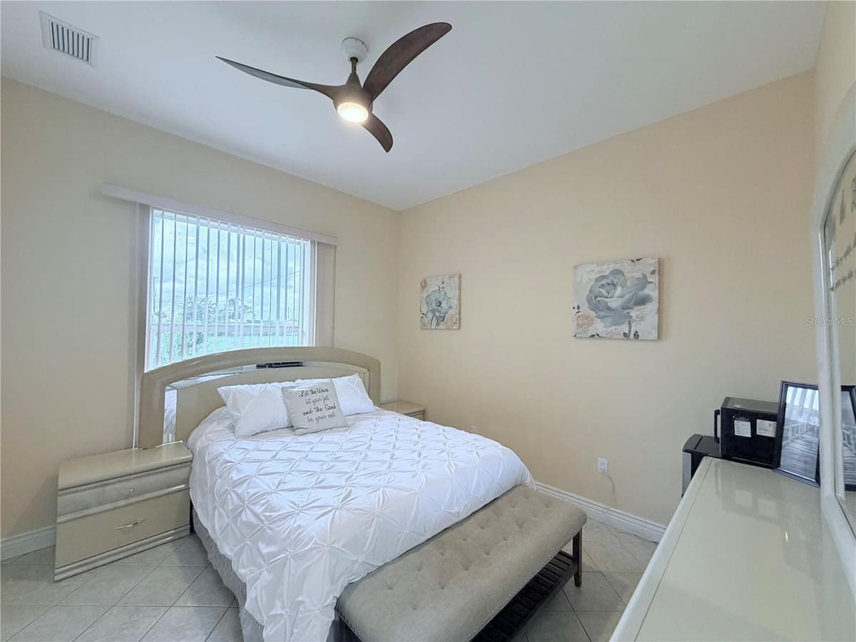 324 SANTURCE AVENUE — photo 27 of 41