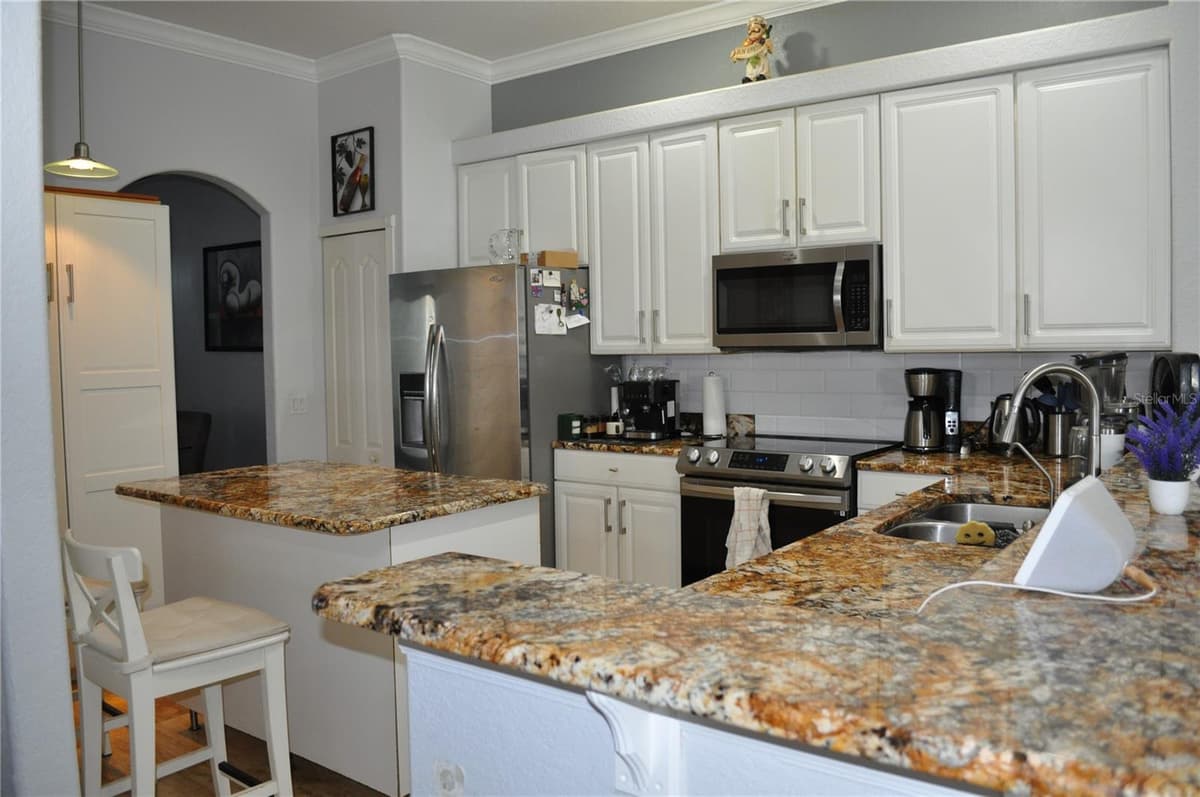1842 RIDGELAKE COURT — photo 10 of 15