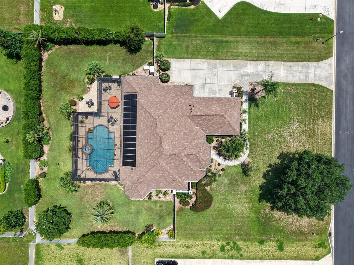 3986 43RD CIRCLE — photo 8 of 100
