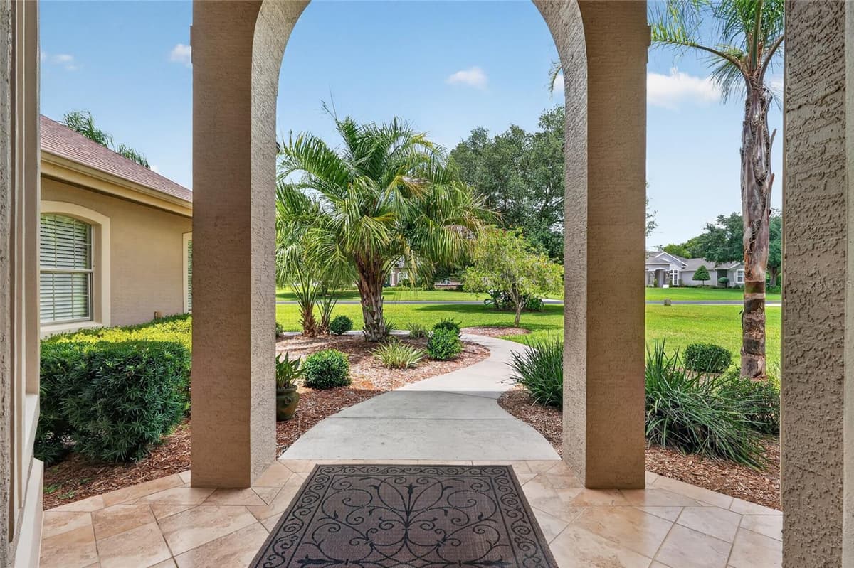 3986 43RD CIRCLE — photo 14 of 100