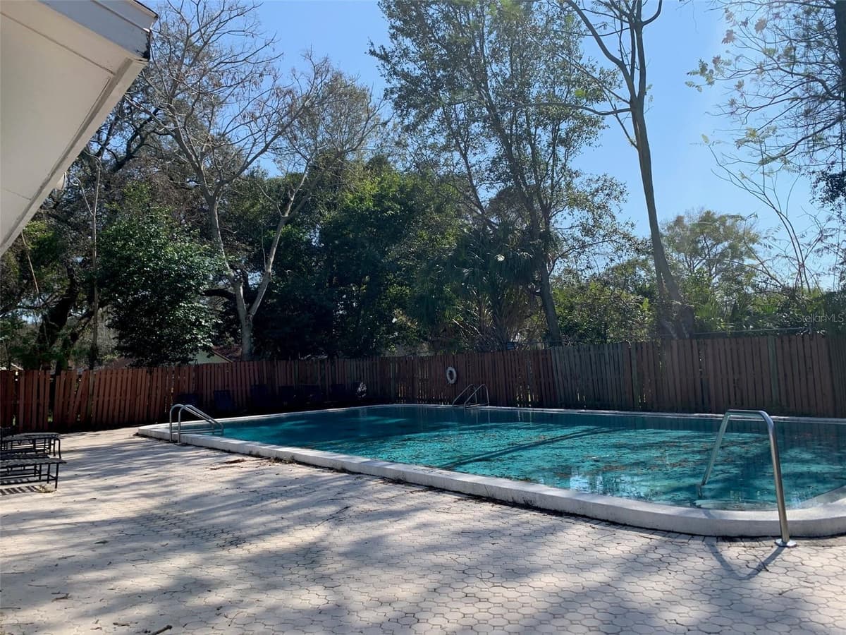 203 POINSETTIA PINE COURT — photo 14 of 17