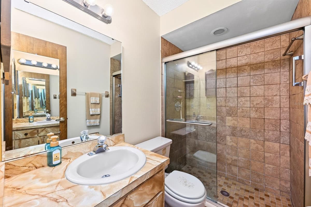 1809 STRICKLAND AVENUE — photo 12 of 40
