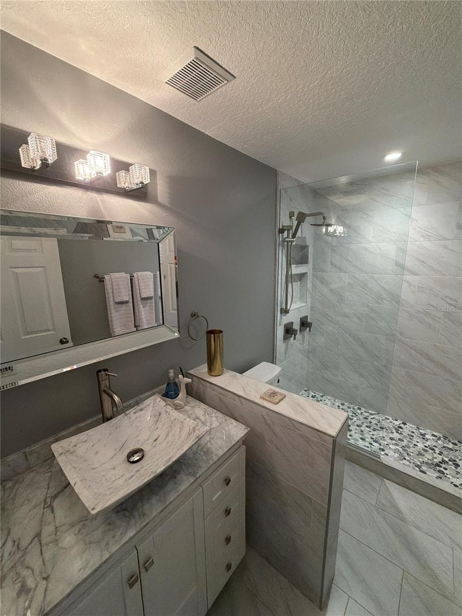 10133 FACET COURT — photo 9 of 20