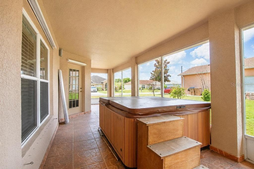 1126 LAVAUR COURT — photo 19 of 48