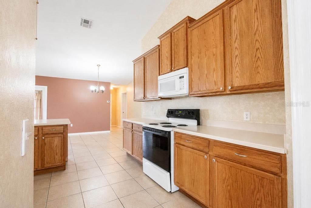 1126 LAVAUR COURT — photo 8 of 48