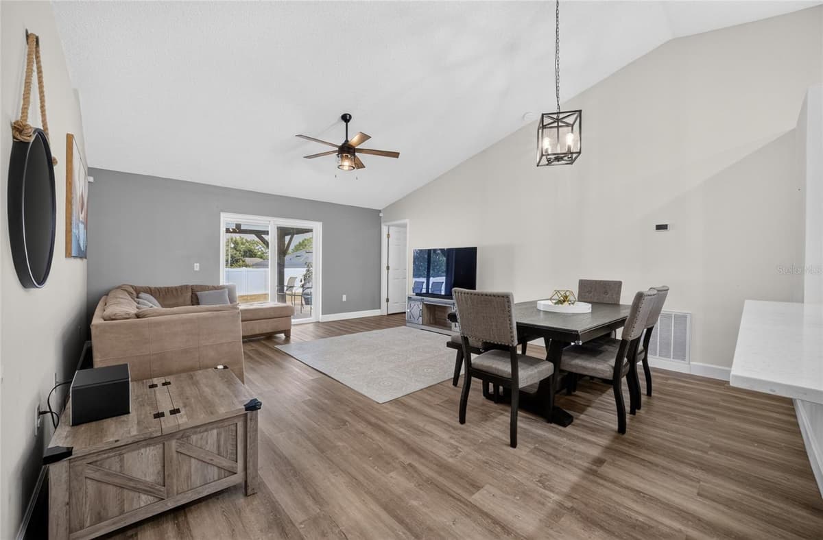 2918 CHALMER STREET — photo 16 of 45