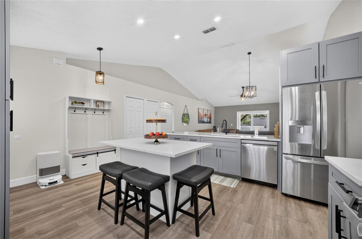 2918 CHALMER STREET — photo 11 of 45