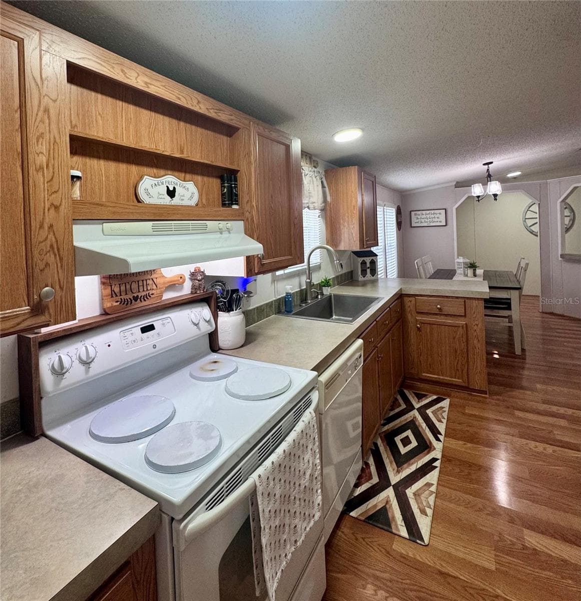 5080 CEDAR LANE — photo 11 of 39