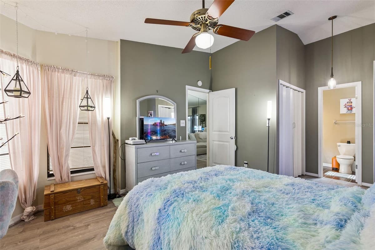 1552 COUGAR COURT — photo 12 of 20