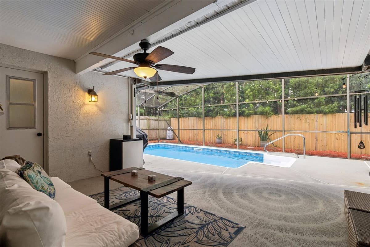 1552 COUGAR COURT — photo 16 of 20