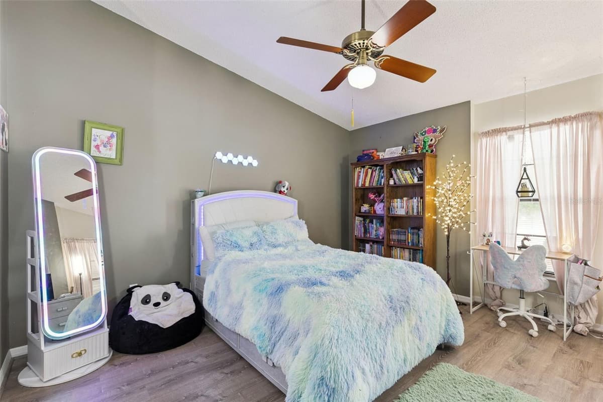 1552 COUGAR COURT — photo 11 of 20