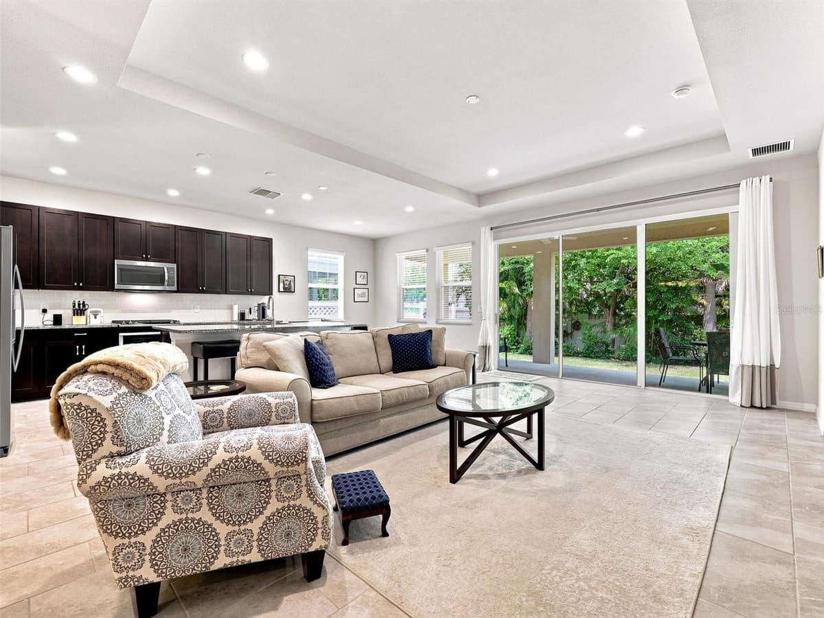 5133 ADMIRAL POINTE DRIVE — photo 11 of 64