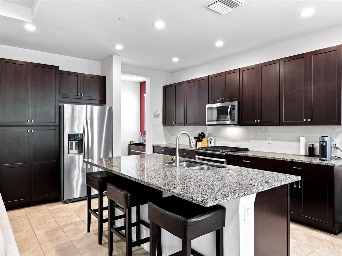 5133 ADMIRAL POINTE DRIVE — photo 13 of 64