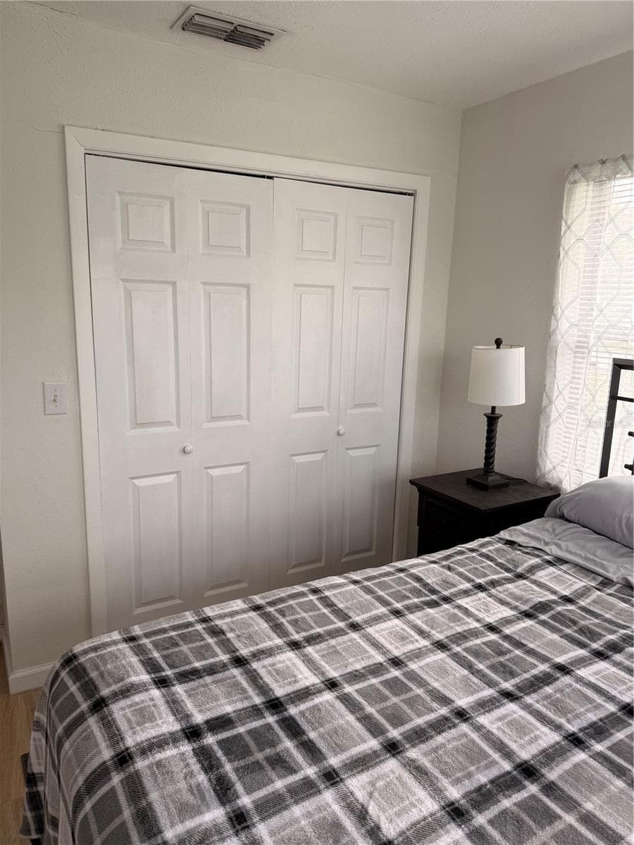 113 WHITE AVENUE — photo 18 of 26