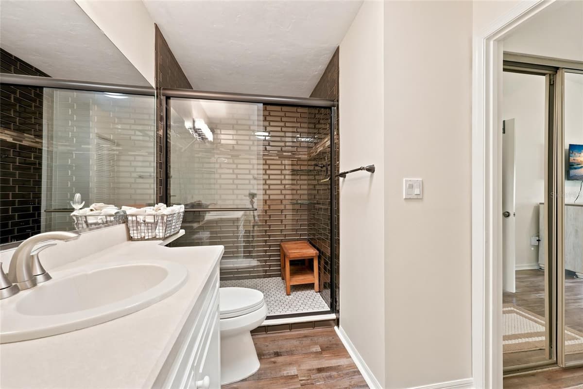 1022 125TH DRIVE — photo 15 of 34