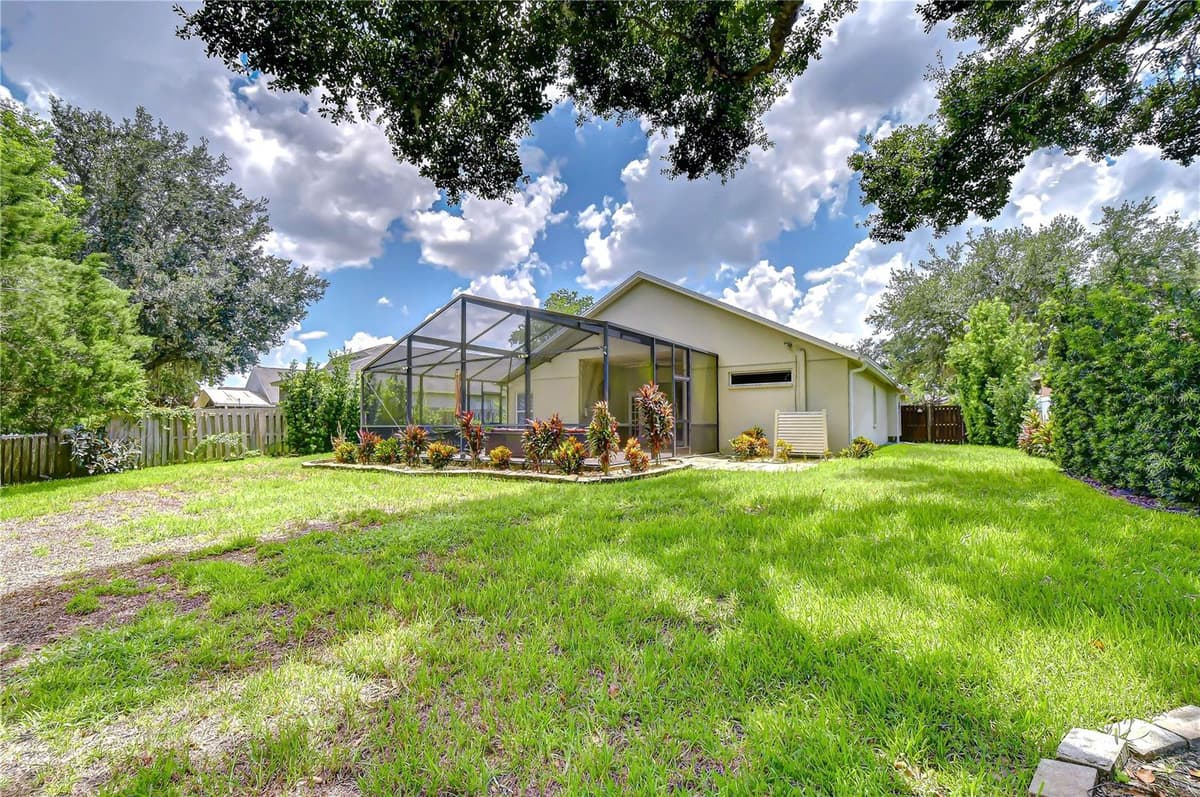 19707 ELLENDALE DRIVE — photo 48 of 64