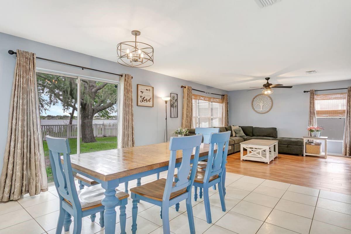 6818 WATERTON DRIVE — photo 34 of 67