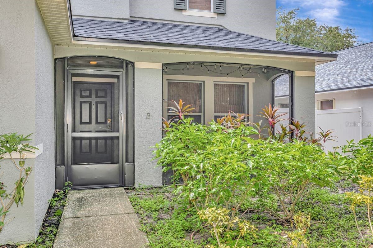 6818 WATERTON DRIVE — photo 44 of 67