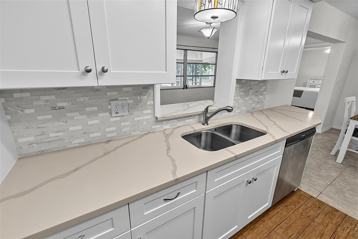 2448 DAYTONA AVENUE — photo 18 of 58