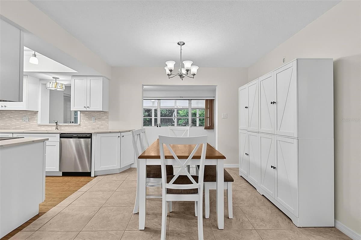 2448 DAYTONA AVENUE — photo 19 of 58