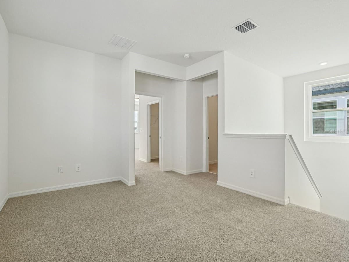 4689 CROSS PRAIRIE PARKWAY — photo 7 of 12