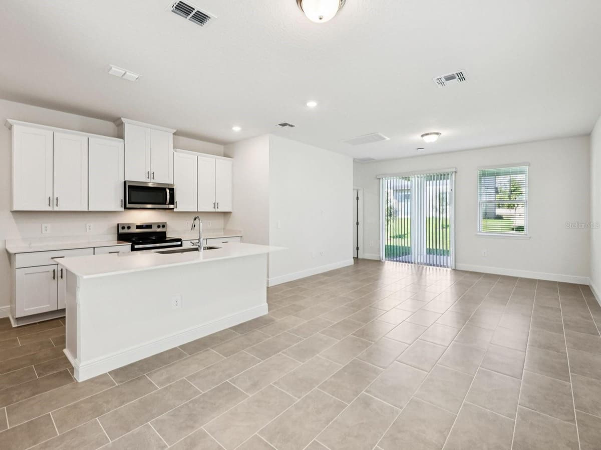 2186 WILDBERRY WAY — photo 3 of 12