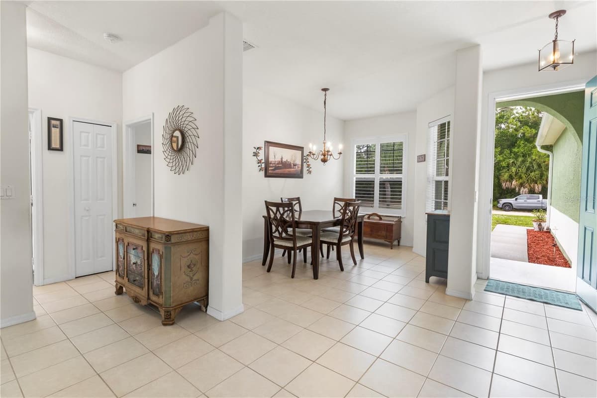 8316 106TH AVENUE — photo 7 of 44