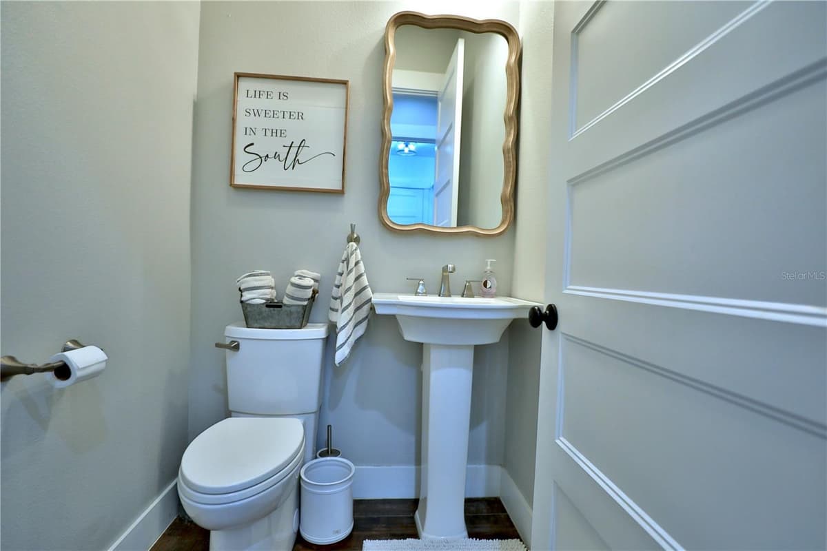 10140 CR 209 — photo 19 of 53