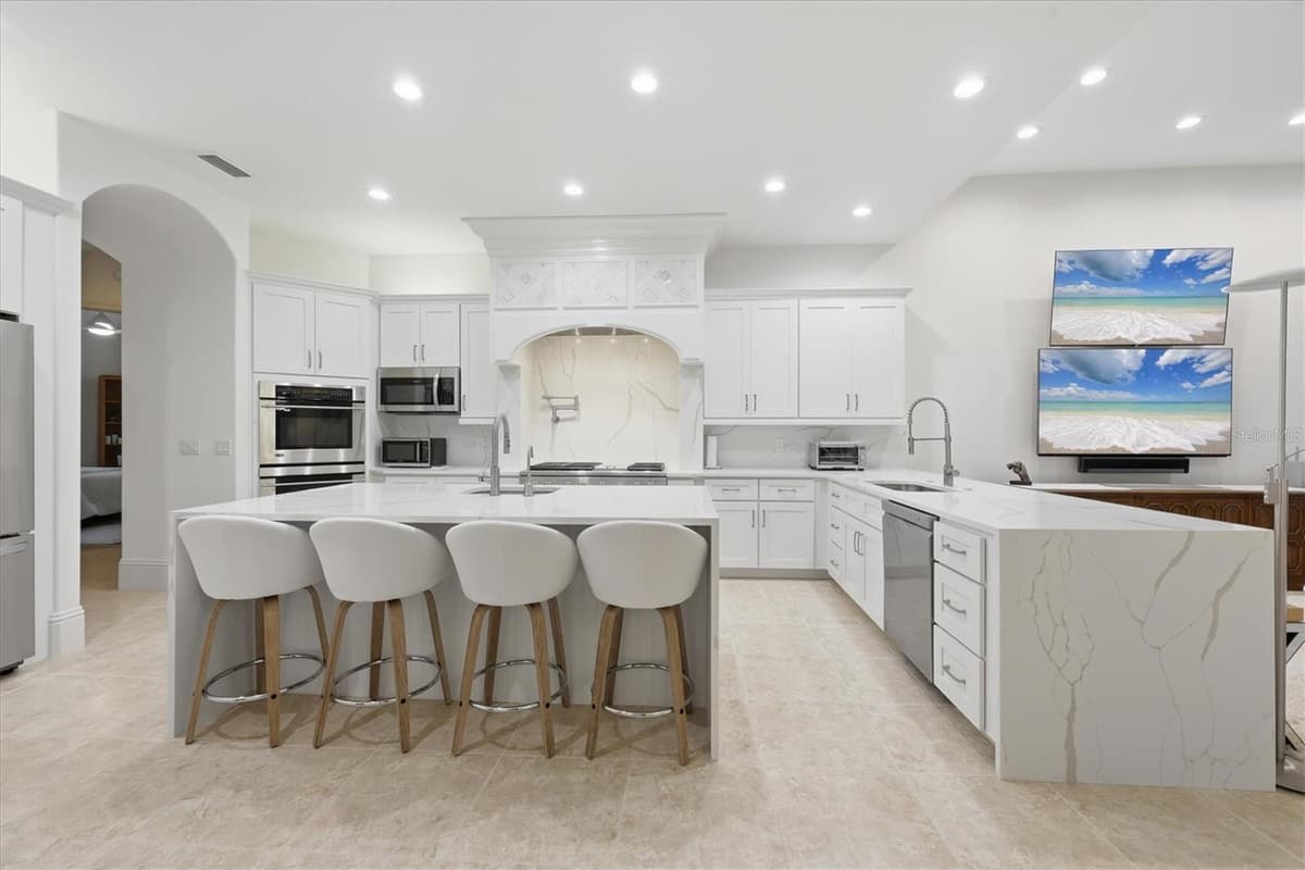 3548 FOUNDERS CLUB DRIVE — photo 10 of 55