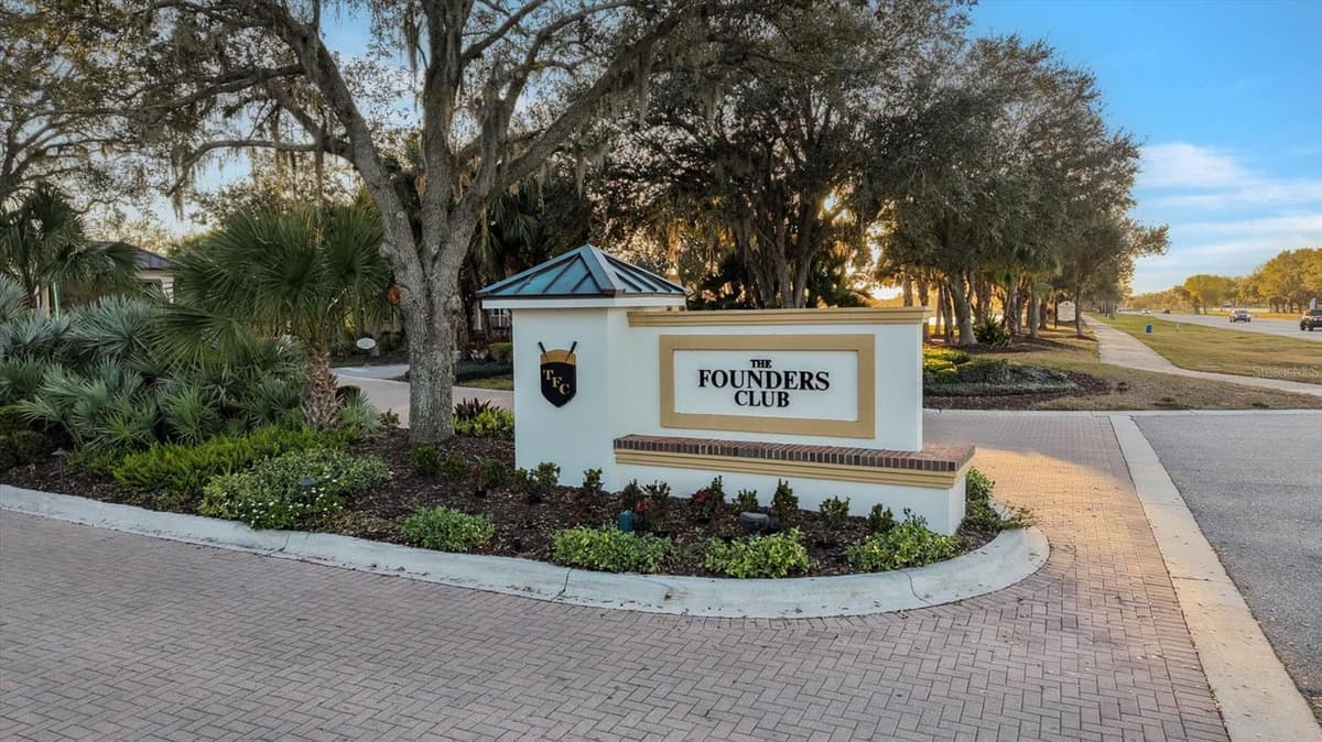 3360 FOUNDERS CLUB DRIVE — photo 74 of 86