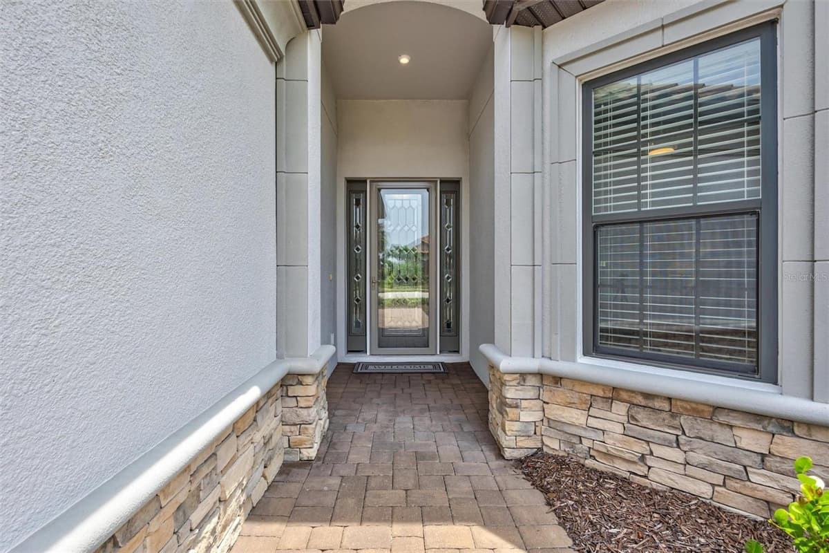 5880 SEMOLINO STREET — photo 3 of 63