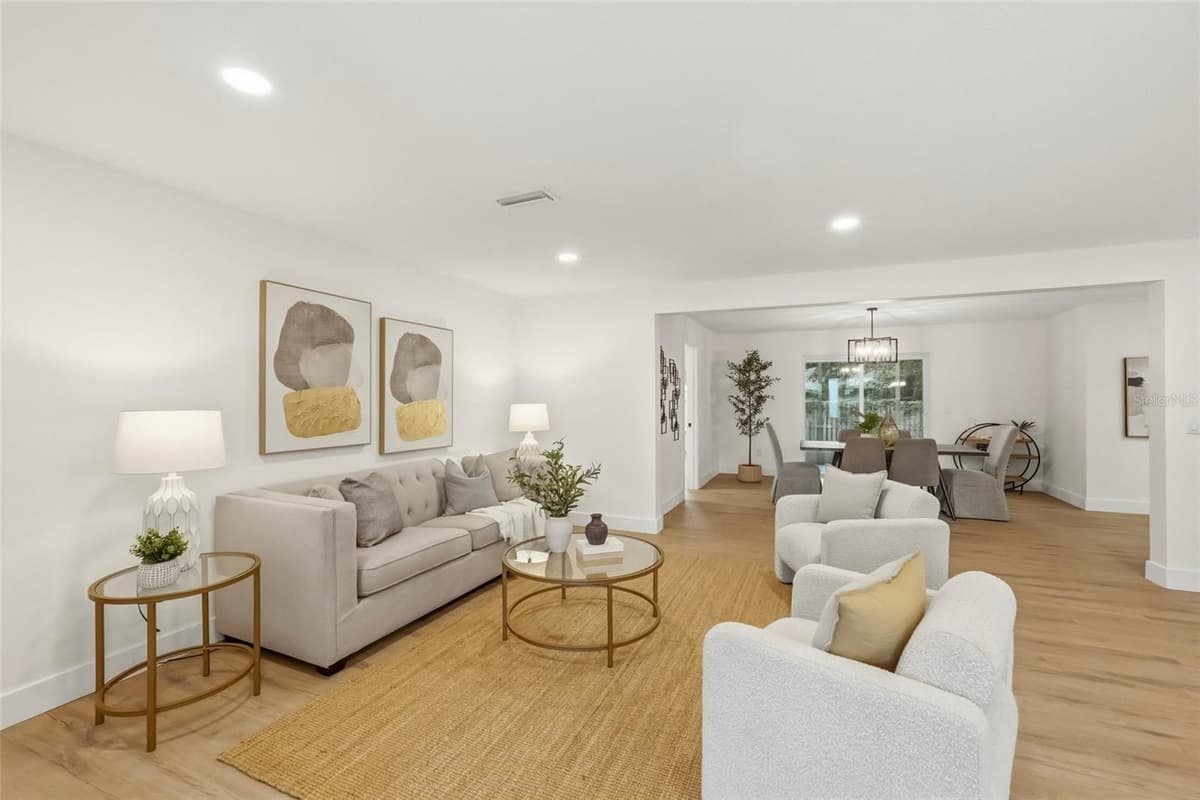 435 MEHLENBACHER ROAD — photo 4 of 44