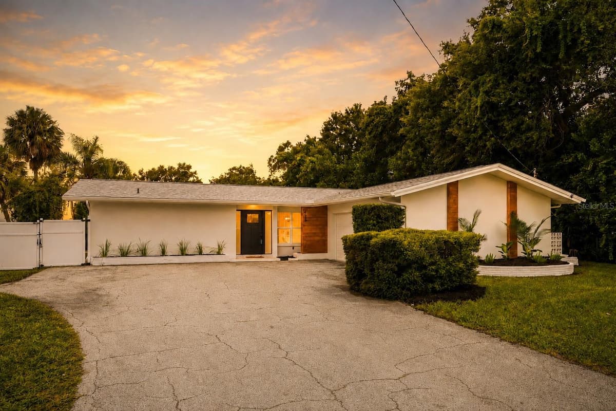 435 MEHLENBACHER ROAD — photo 1 of 44