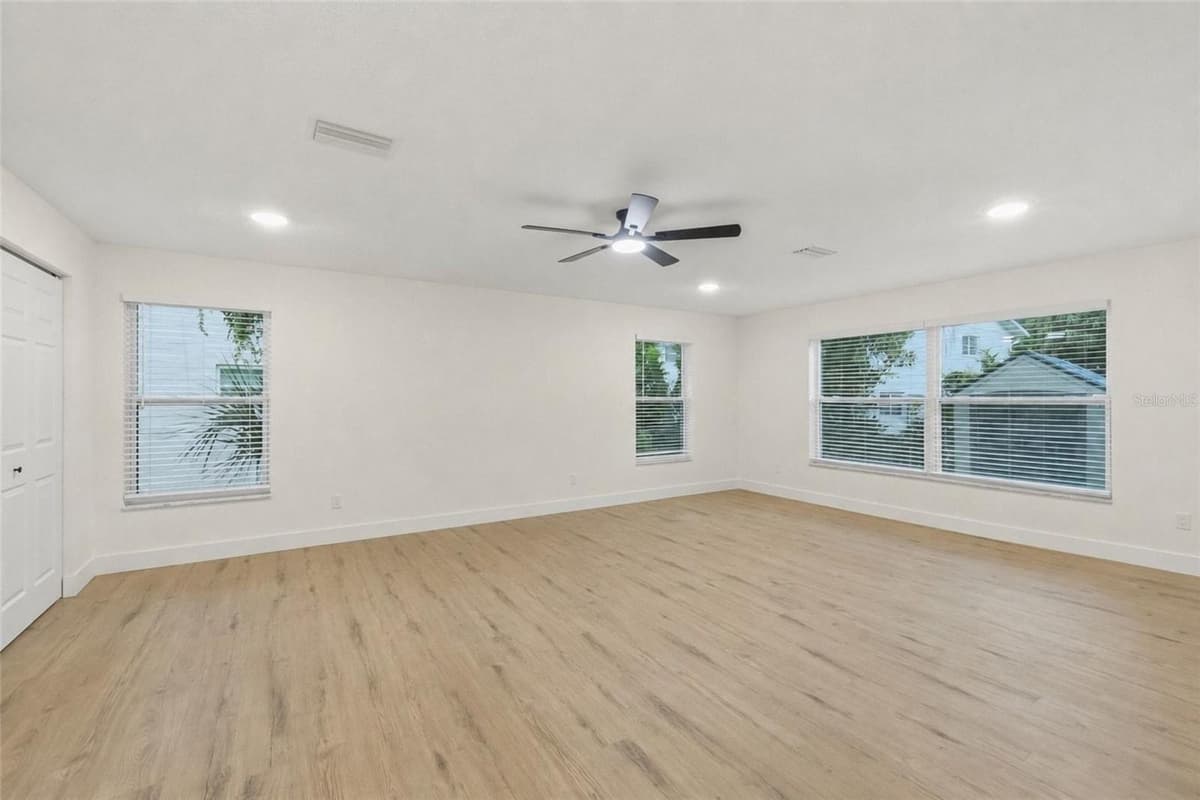 435 MEHLENBACHER ROAD — photo 19 of 44