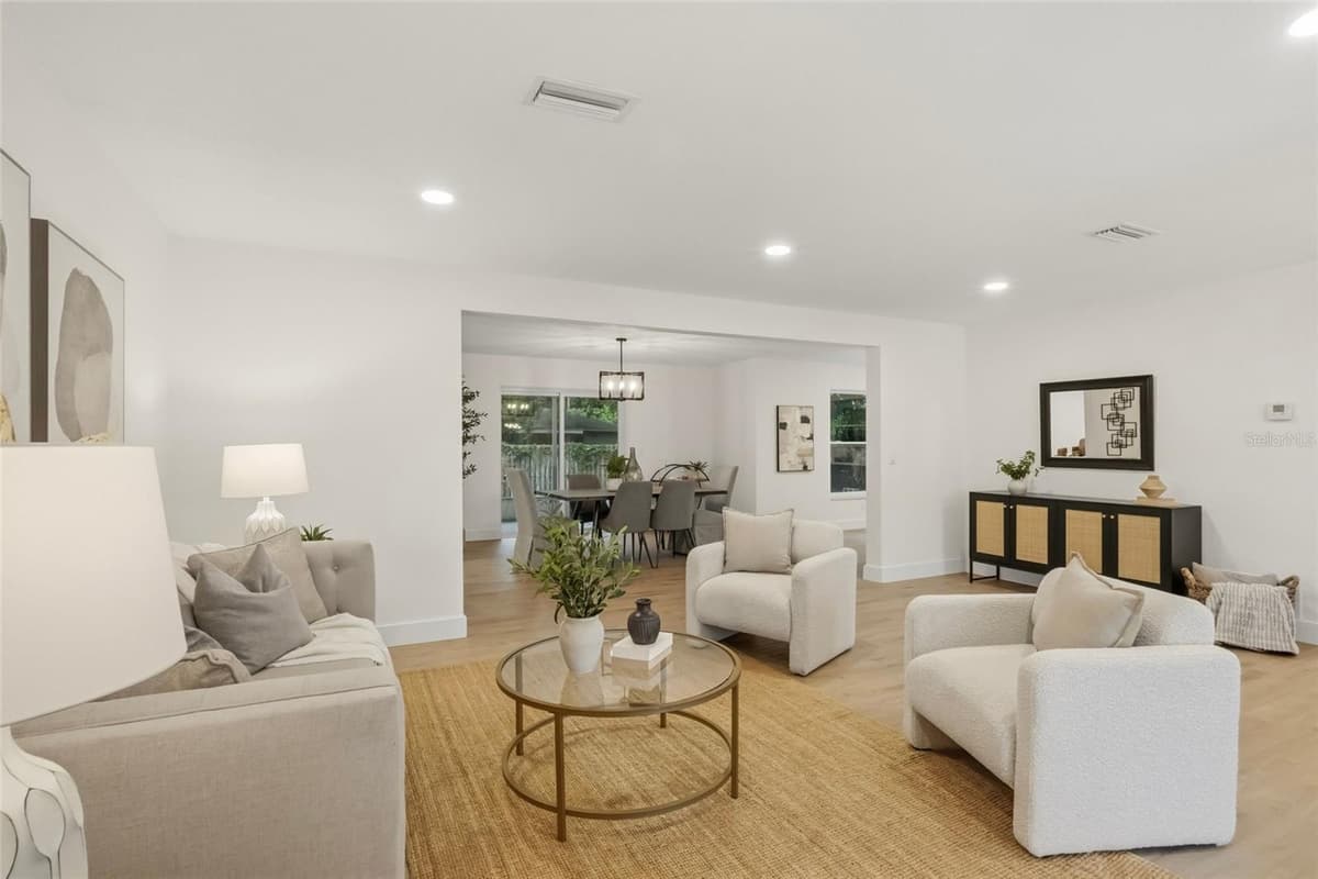 435 MEHLENBACHER ROAD — photo 10 of 44