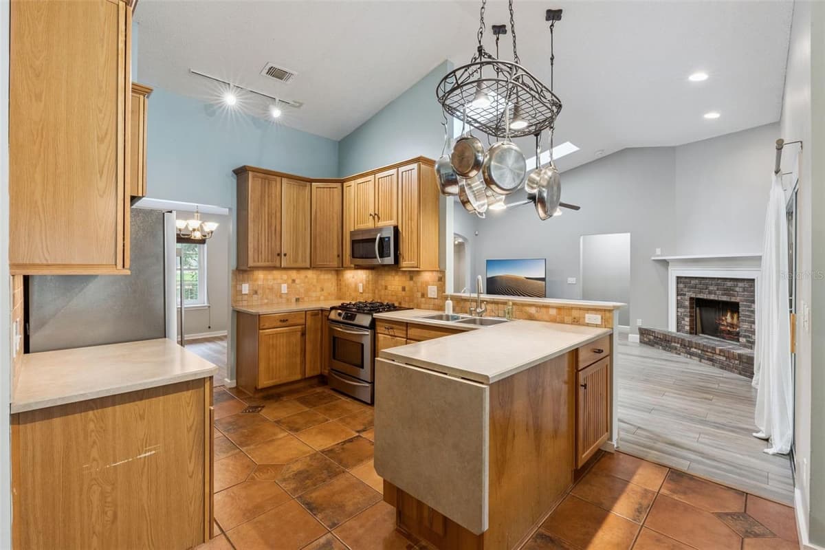 4507 WINDERWOOD CIRCLE — photo 14 of 44