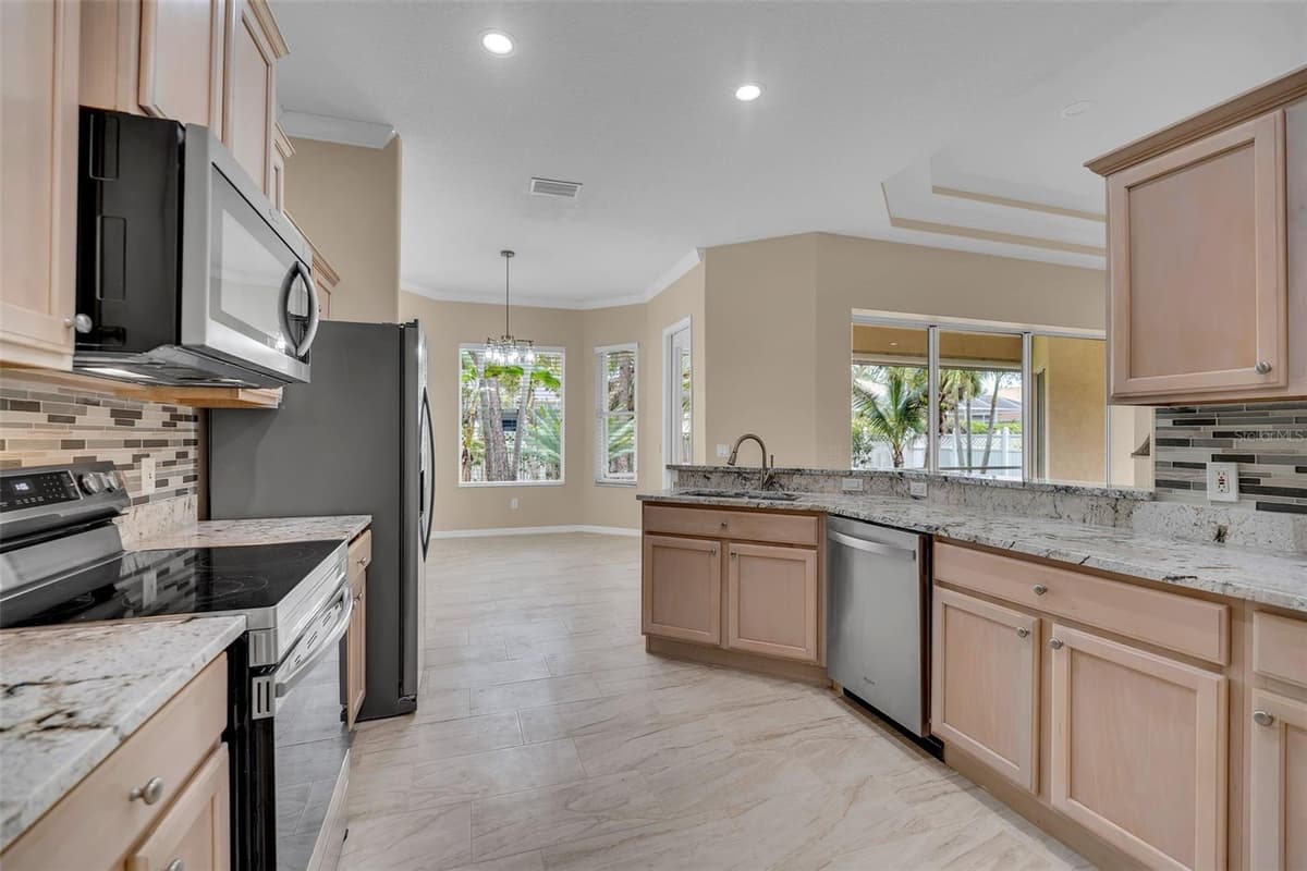 1036 OAK MEADOW LANE — photo 6 of 54