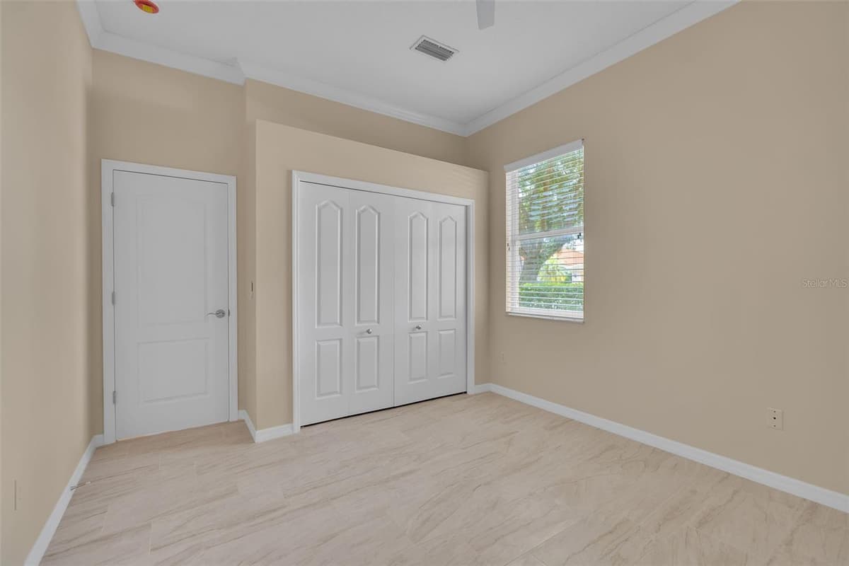 1036 OAK MEADOW LANE — photo 34 of 54