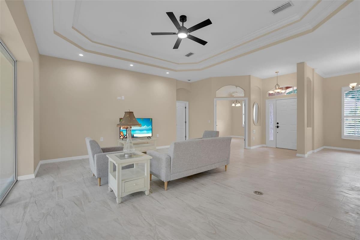 1036 OAK MEADOW LANE — photo 15 of 54