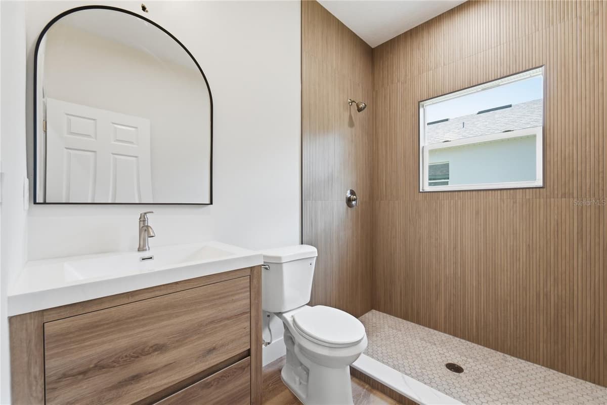 1324 MARSHALL DRIVE — photo 21 of 28