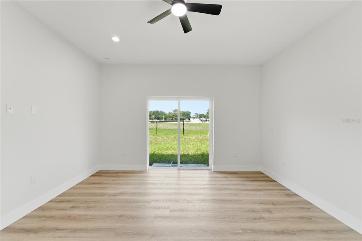 1324 MARSHALL DRIVE — photo 15 of 28