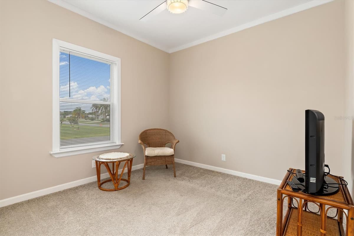 6287 GREENFINCH ROAD — photo 19 of 47