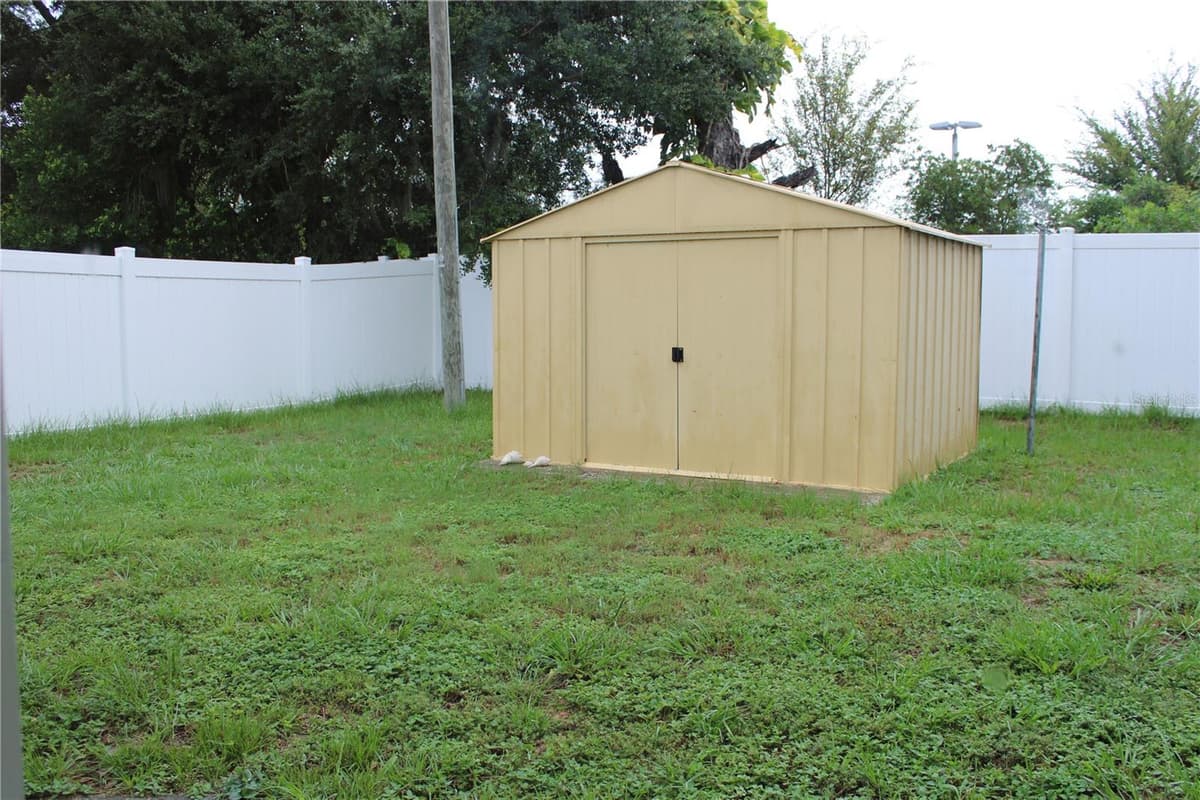 4619 IRENE LOOP — photo 15 of 15