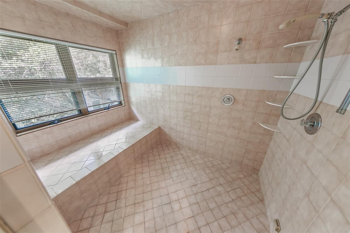 59 BEACH STREET — photo 35 of 61