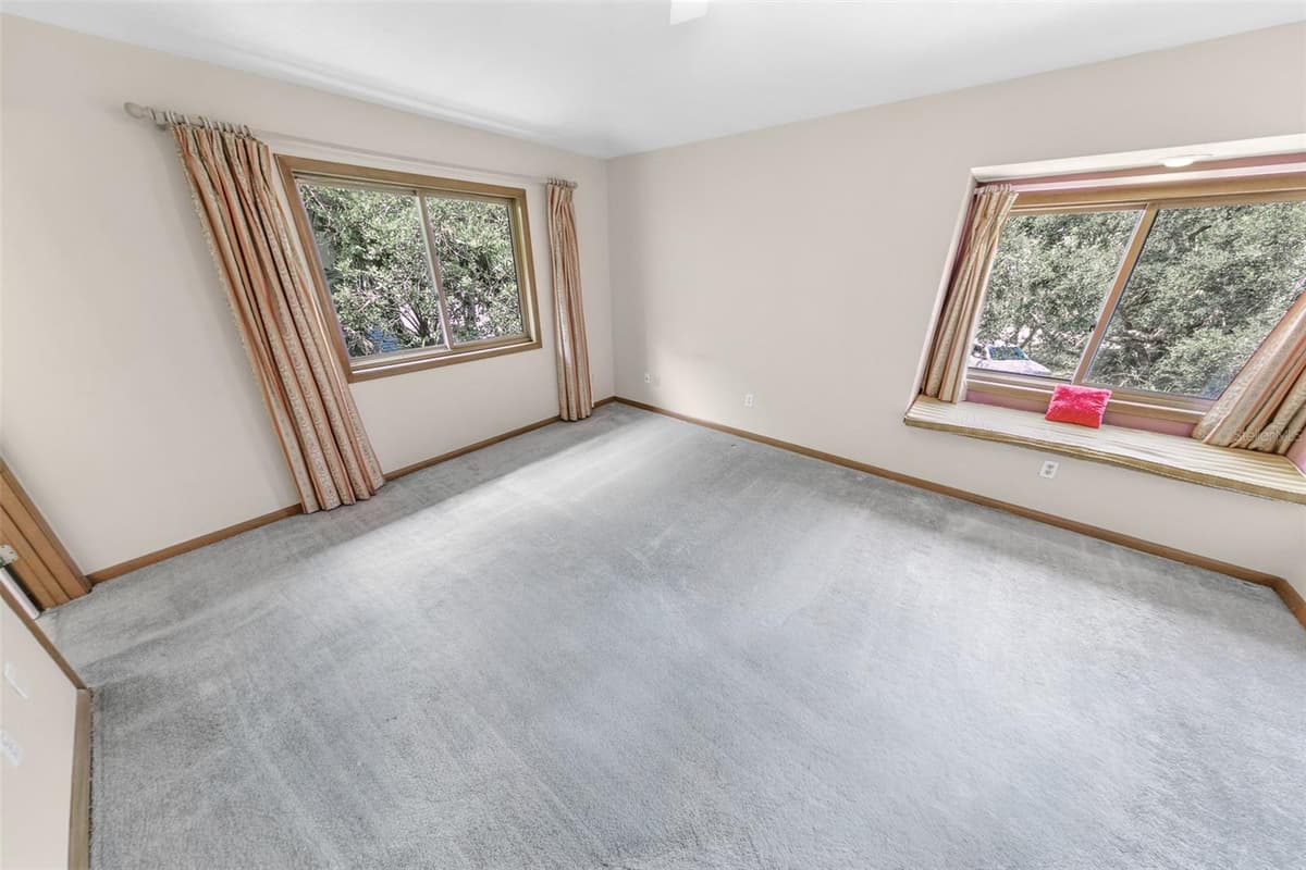 59 BEACH STREET — photo 38 of 61
